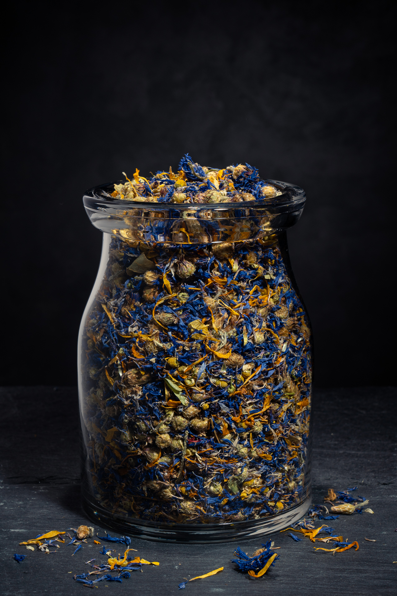 Jar with a mixture of dried flowers (lavender, jasmine) - additive to horse feed